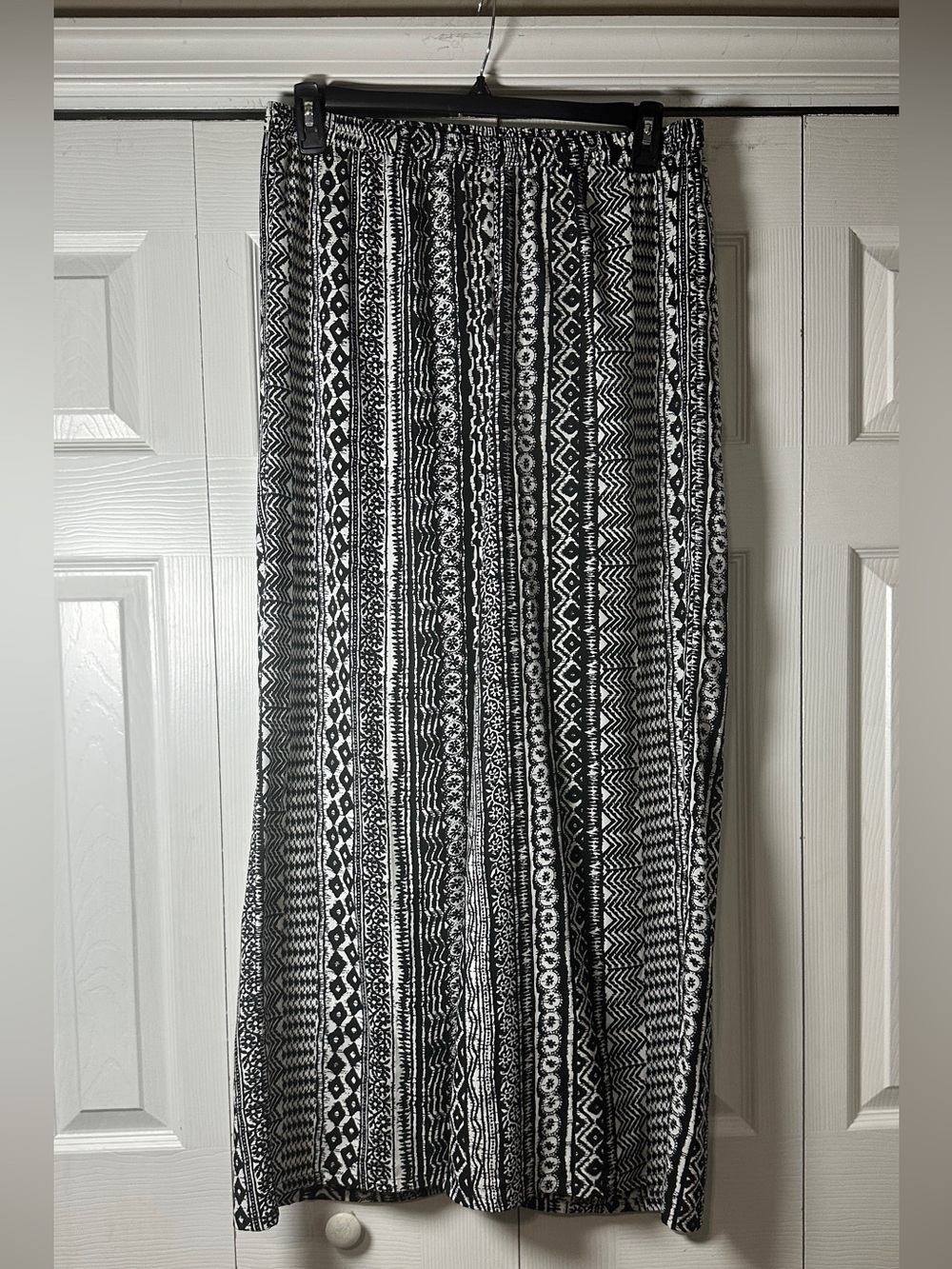 Black & White Patterned Wide Leg Pants
